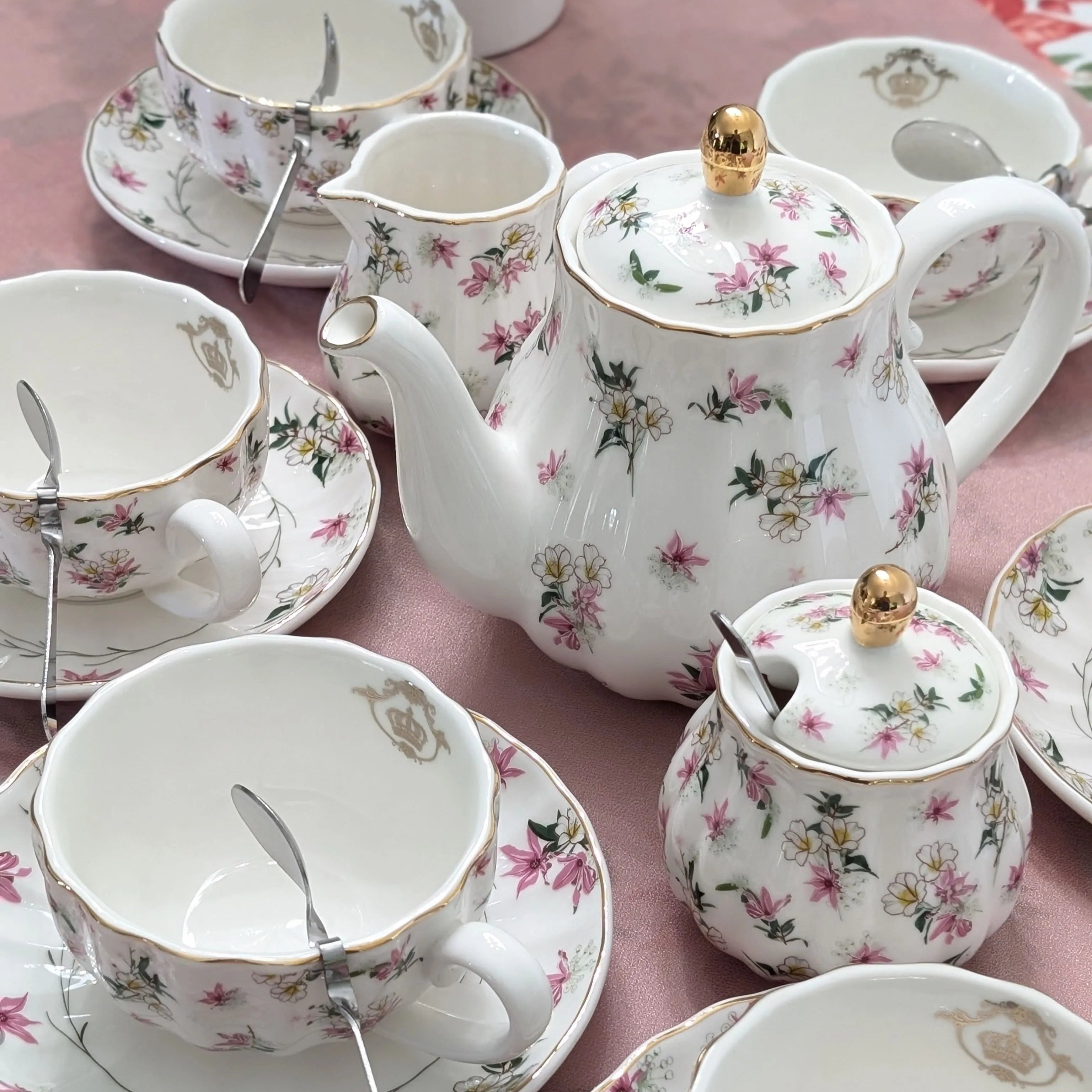 Sweejar Tea Set with Cake Stand - Thumbnail 5